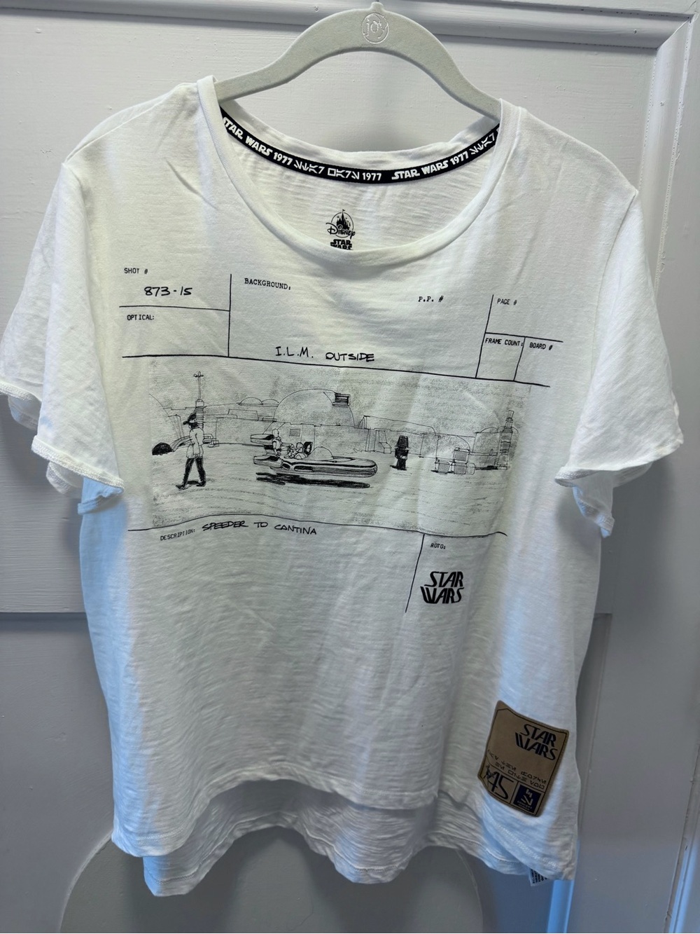 Disney - Star Wars White Graphic Short Sleeve Women’s Tee w/Black Sketch Print